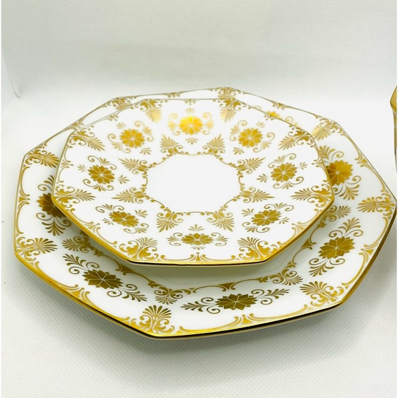 Vintage AK Kaiser West Germany White Tea Cup & Saucer, Dessert Plate - 3 pc set - Picture 3 of 6